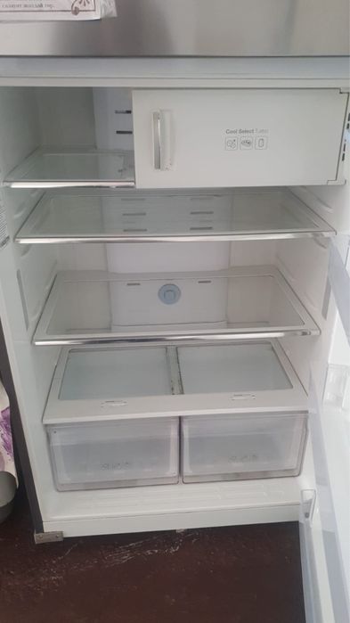 Холодильник SAMSUNG