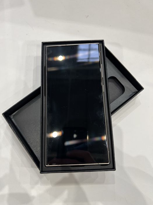 Samsung S24 Ultra / 512GB / Titanium Gray