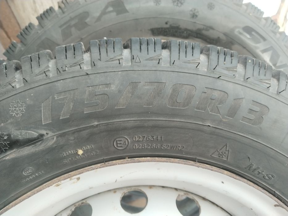 Centara шипованный R13 3шт