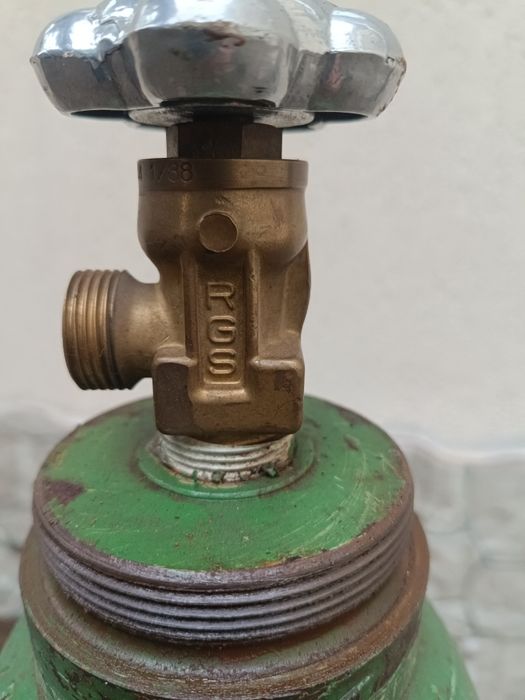 Tub CO2, oxigen,