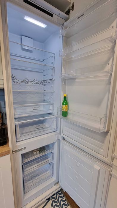 Дава се под наем Двустаен апартамент в Варна, Гръцка махала - 50 кв.м за 750 € - Снимка #11