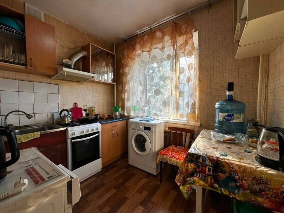 Темирбаева, д. 15, 3шка, 3\5 этаж