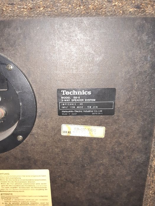 Boxe excepționale Technics SB 5