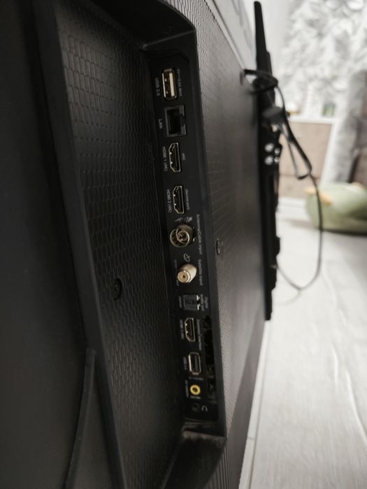 Телевизор TCL 50
