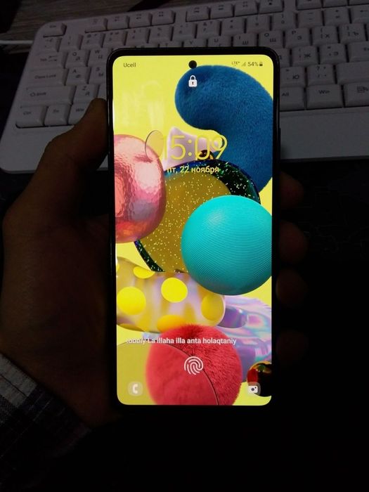 Samsung A51  ideal hamma narsasi joy joyida garantiyasi bor abmen bor