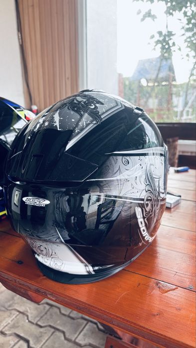 Vând  casca moto Scorpion EXO-491