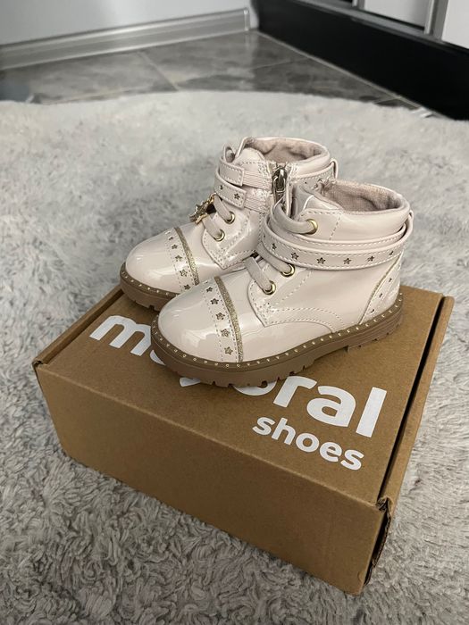 Бебешки боти  Mayoral