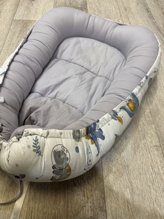 Кокон для новорожденых