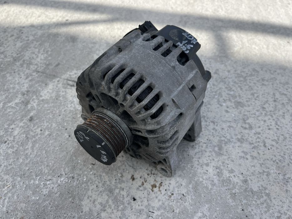 Алтернатор Peugeot 207 1.6HDI Citroen Fiat