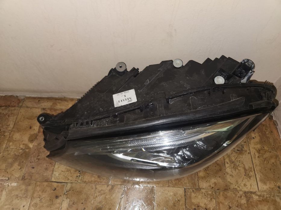 Mercedes w 222 res oldi orqa fara+oldi kalotkasiyam bor