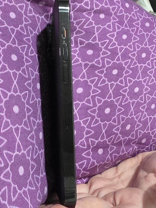 IPhone 14 pro. 256mb