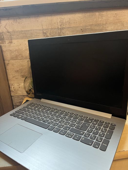 Lenovo ideapad 320-151AP