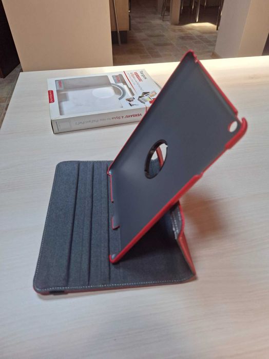 Калъф за таблет iPad 1 / 2 / 3 / 4 (Размери 24.1 х 18.6 см) – Подходящ и за други 10" таблети