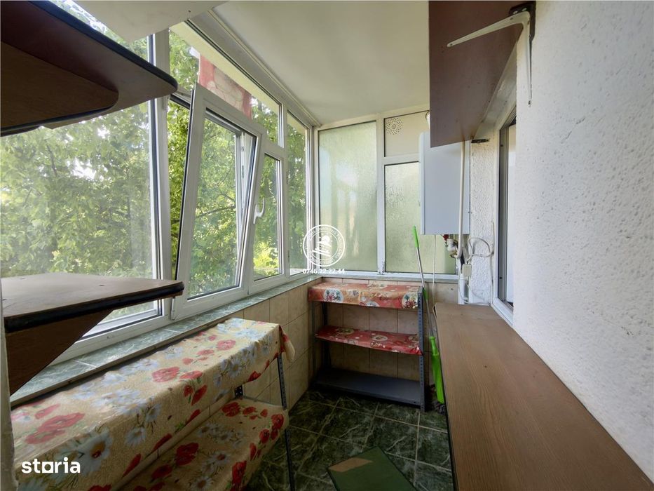 Apartament 3 camere, intermediar, Toma-Cozma