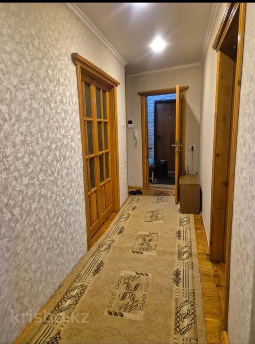 Продам 4-комнатную квартиру