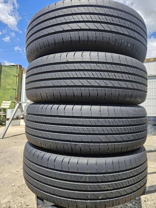 Vând anvelope vară 215/60/17 215/60r17 GOODYEAR