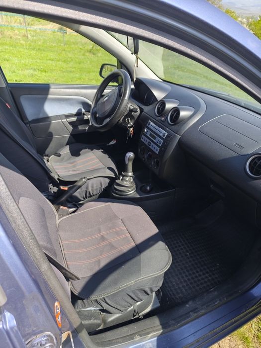 Vand Ford Fiesta