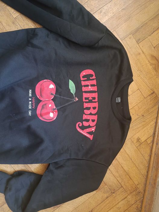 Блуза с череши , размер по етикет xs