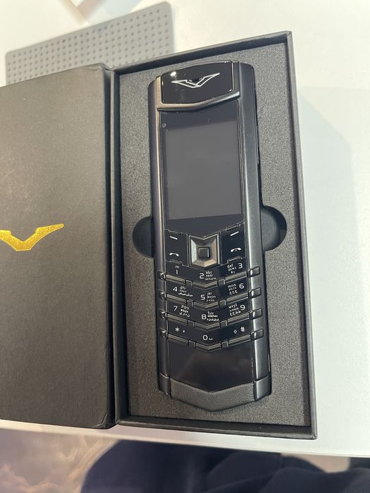 Vertu Signature S