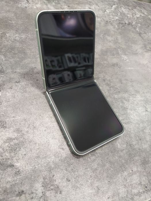 Samsung Z flip 6 mind