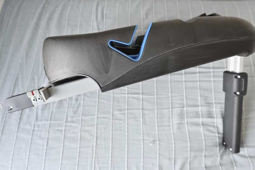 Продавам Kikkaboo - Isofix база за стол за кола Amani