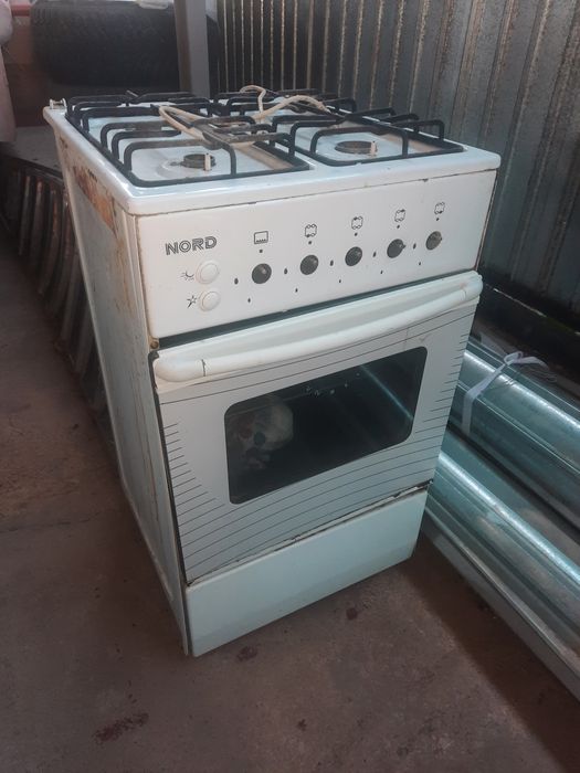 Газовая плита, 4 комфорная