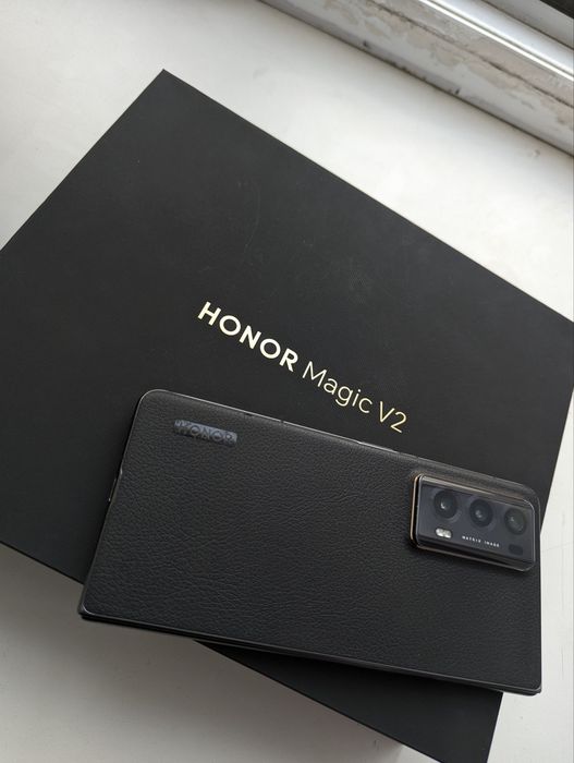 Раскладушка Honor Magic v2 16/512