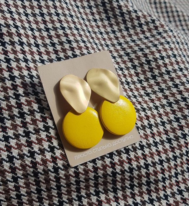 Продам серьги + красивая упаковка