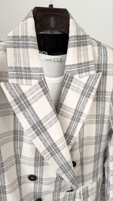 ZARA двуредно сако