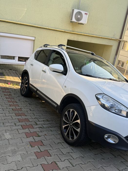 nissan qashqai 2011
