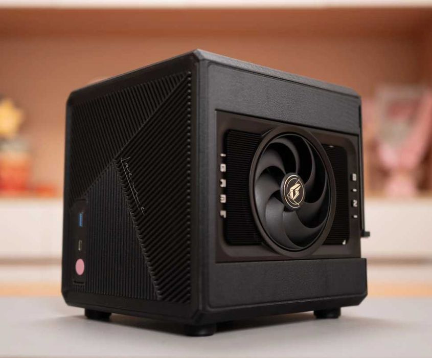 Carcasă PC Mini-ITX Compactă (Console Style) / Steam Machine Case