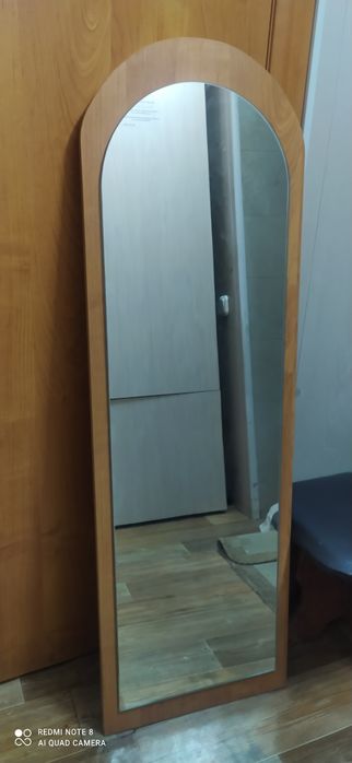 Продам зеркало в хорошем состоянии