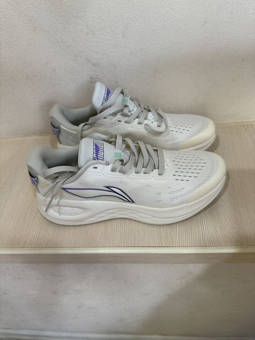 Пробам кроссовки li ning