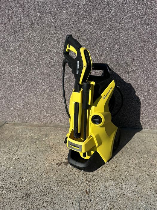 Aparat de spalat cu presiune karcher K4