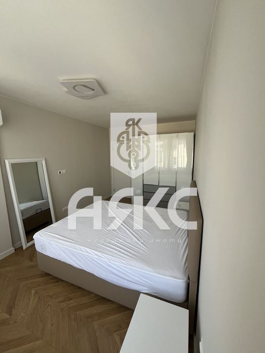 Дава се под наем Двустаен апартамент в София, Кръстова вада - 65 кв.м за 750 € - Снимка #2