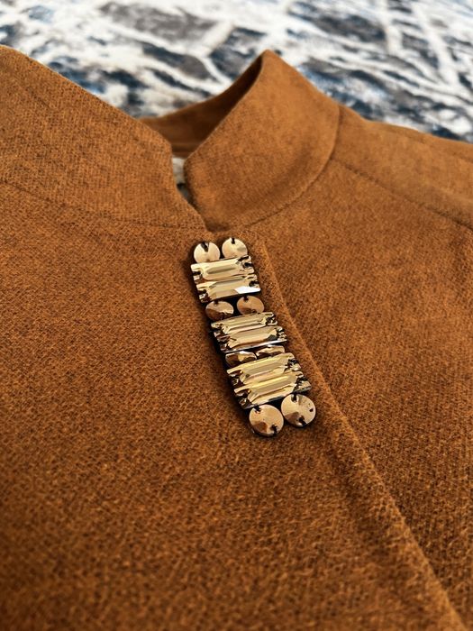 Продам демисезонное пальто