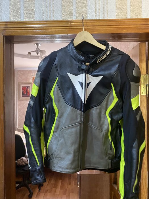 МотоКуртки Dainese