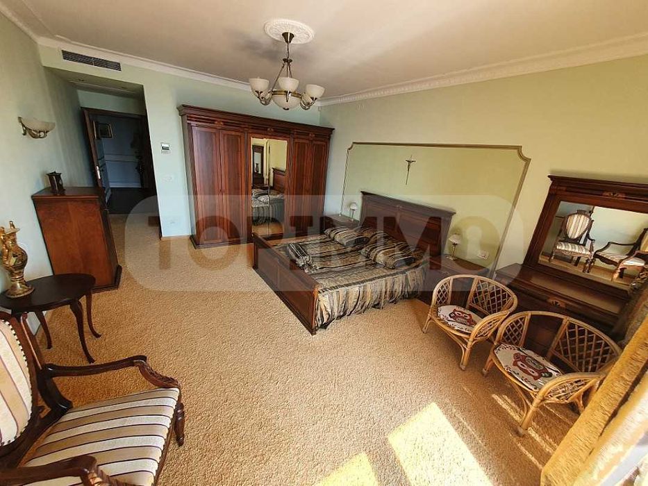 Продава се Тристаен апартамент в к.к. Слънчев ден - 166 кв.м за 3000 €/кв.м - Снимка #7