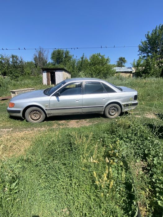 Ауди 100 с4 2,3