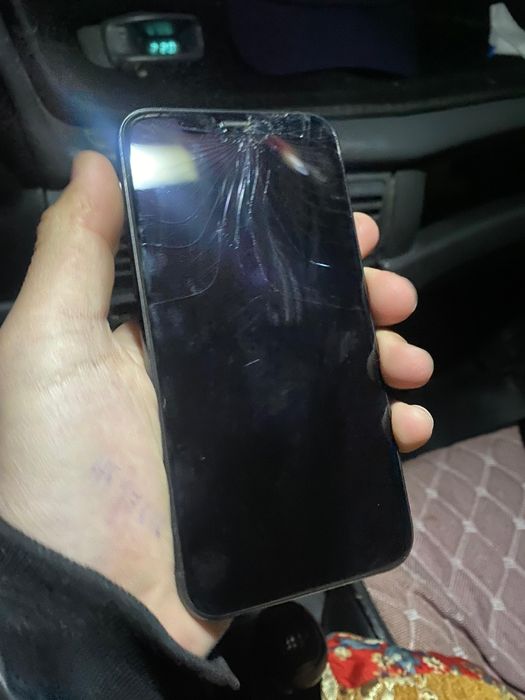 Iphone 11 pro срочнооо