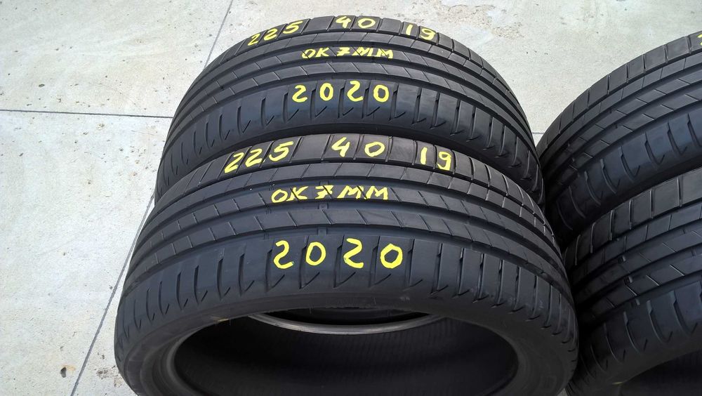 Set 4 anvelope de vara 225 40 19 bridgestone turanza T005 cu 7 mm