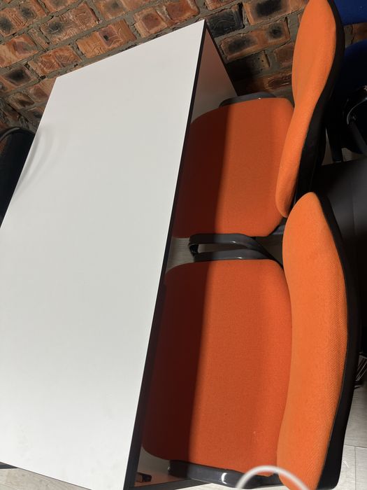 Продам парты стулья