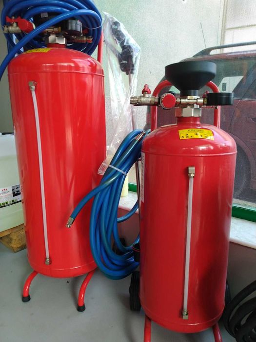 Препарати, техника и консумативи за автомивки