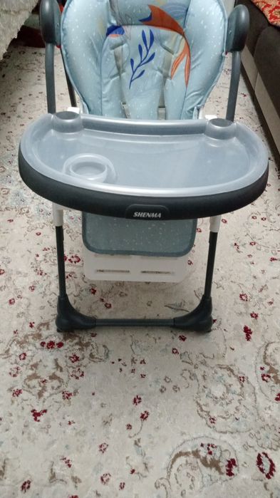 Детский стул для кормления