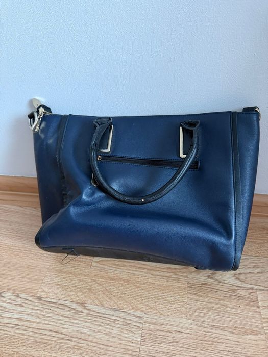 Продам женскую сумку