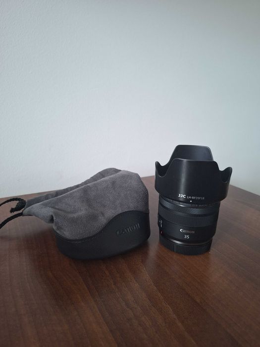 Obiectiv Canon RF 35mm F1.8 Macro IS