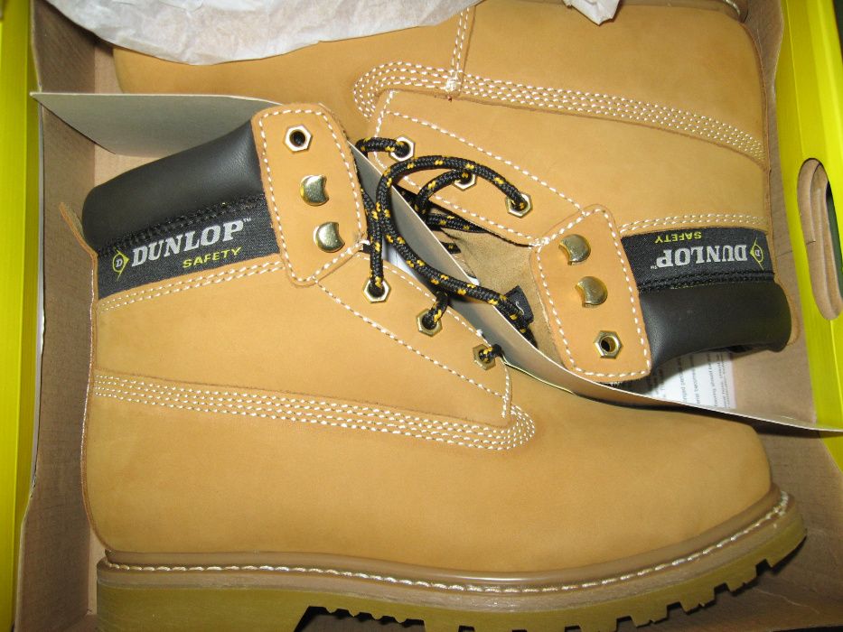 Мъжки обувки DUNLOP