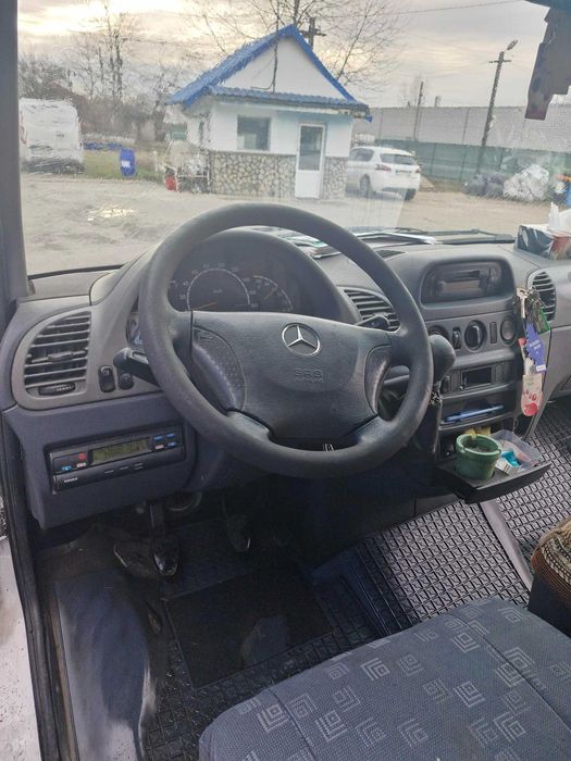 Autoutilitara N1 Mercedes