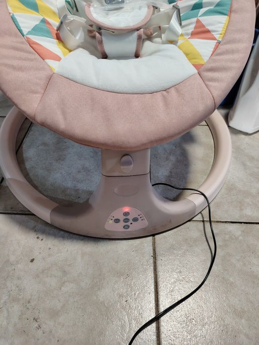 Електрическа бебешка люлка 3в1, с мрежа против комари