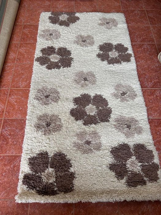 Ковры продается бу